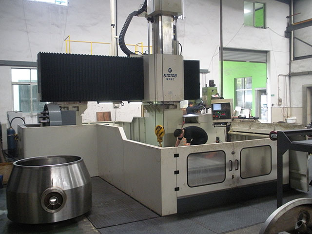 干法制粒機(jī)使用了新輥壓控制技術(shù)